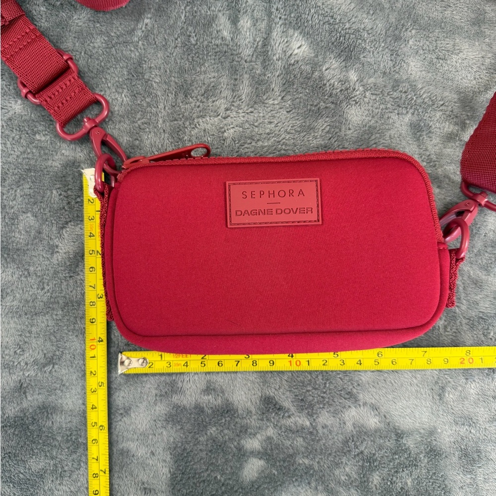 Limited Edition Sephora Dagne Dover Mara Phone Sling Bag NWOT - Picture 3 of 3